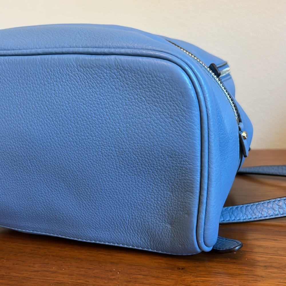 EUC Michael Kors Rhea Medium pebbled leather blue Backpack - Picture 8 of 11